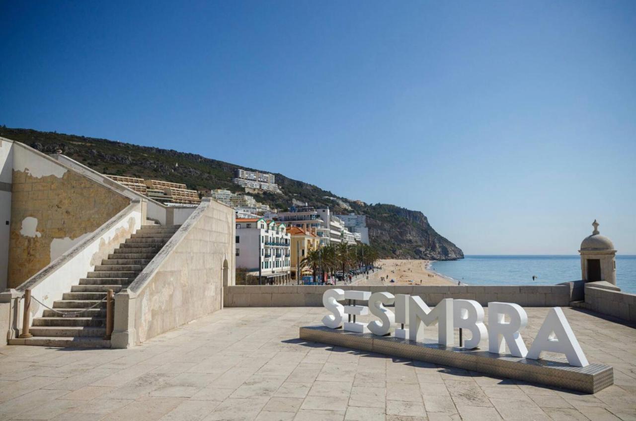 Axenic Retreat - Panoramic Ocean View, Sleeps 4, Ensuite Bathroom, New Redesign Sesimbra Bagian luar foto