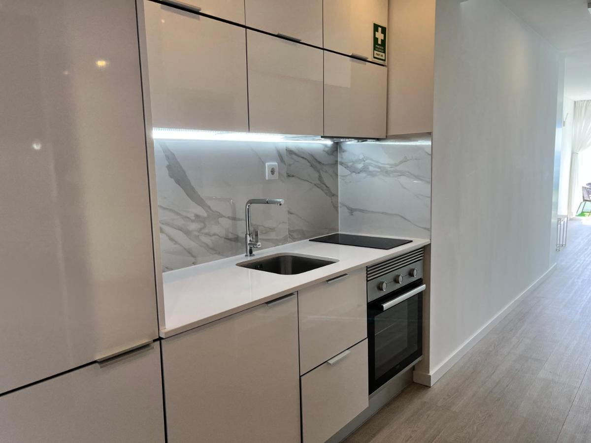 Axenic Retreat - Panoramic Ocean View, Sleeps 4, Ensuite Bathroom, New Redesign Sesimbra Bagian luar foto