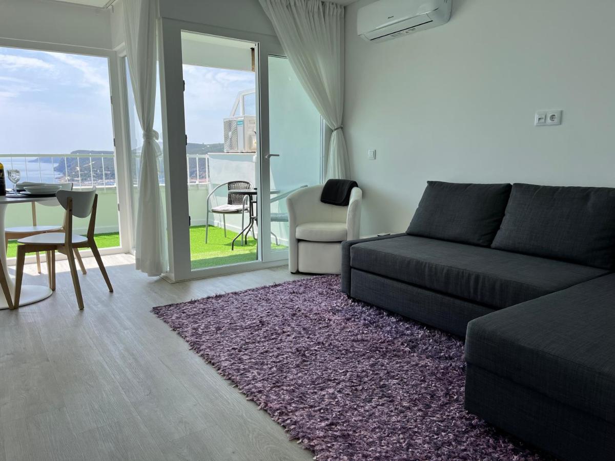 Axenic Retreat - Panoramic Ocean View, Sleeps 4, Ensuite Bathroom, New Redesign Sesimbra Bagian luar foto